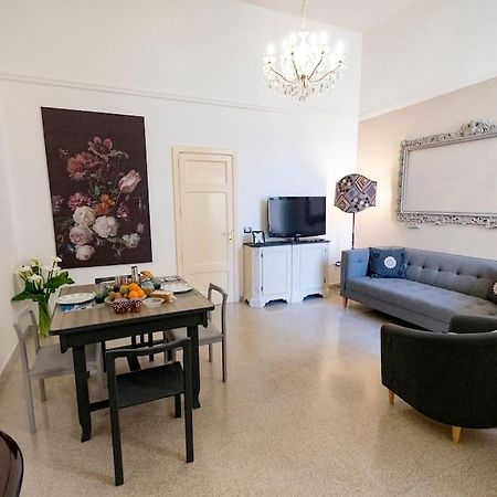 Mary'S House Apartment Lecce Luaran gambar