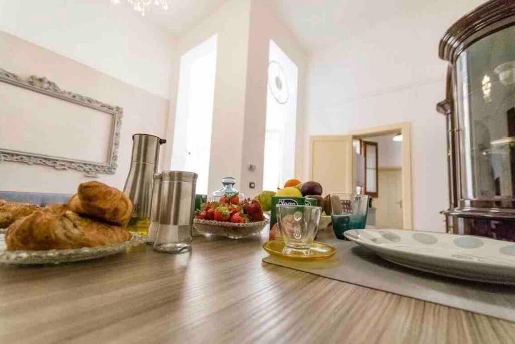 Mary'S House Apartment Lecce Luaran gambar